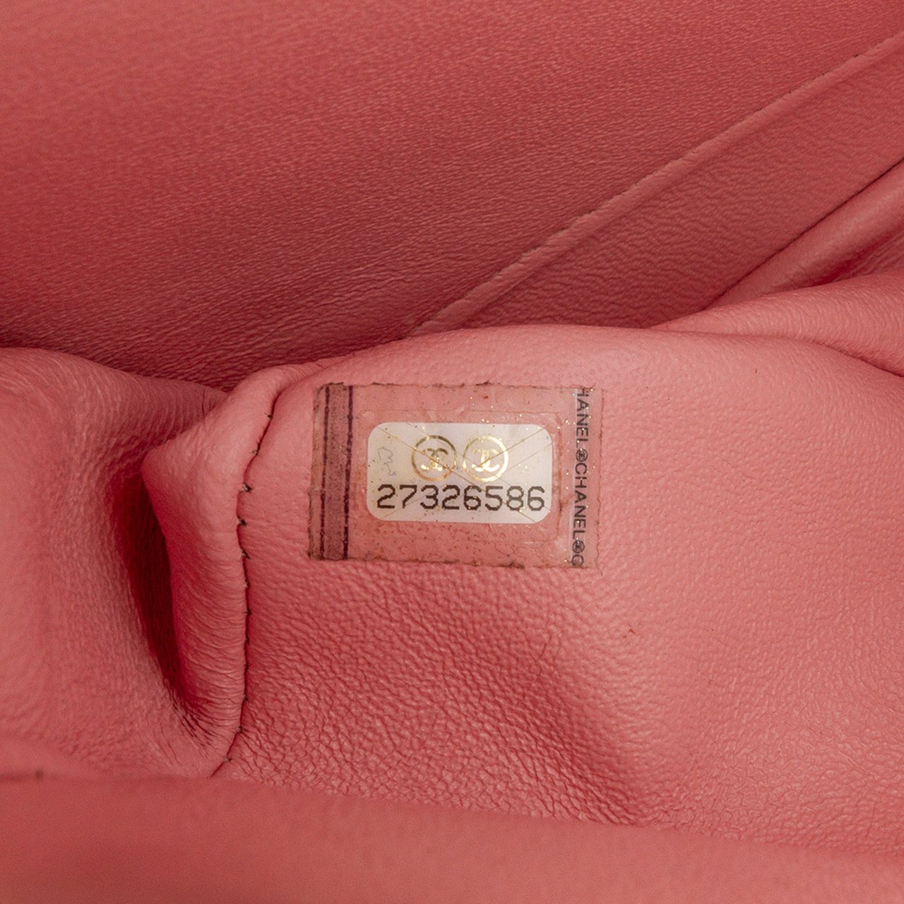 Chanel Medium Classic Boucle Tweed Double Flap Roze