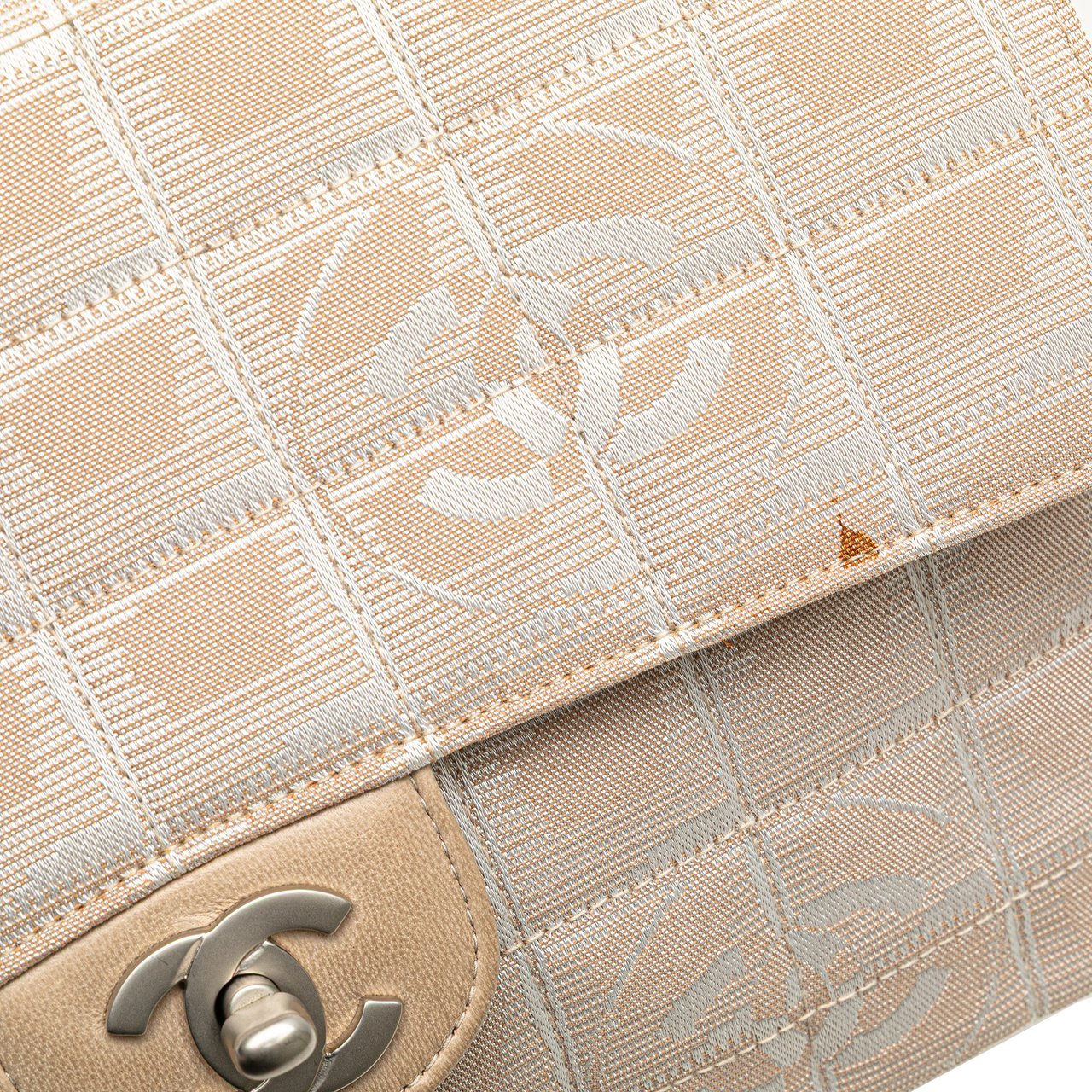 Chanel Medium New Travel Line Nylon Single Flap Bruin