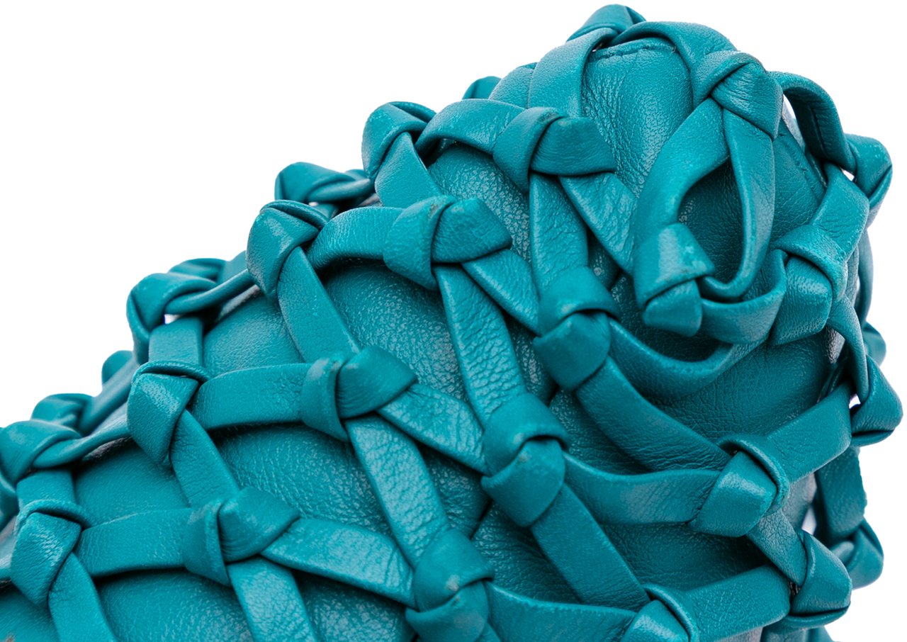 Chanel Woven Lambskin Drawstring Pouch Blauw