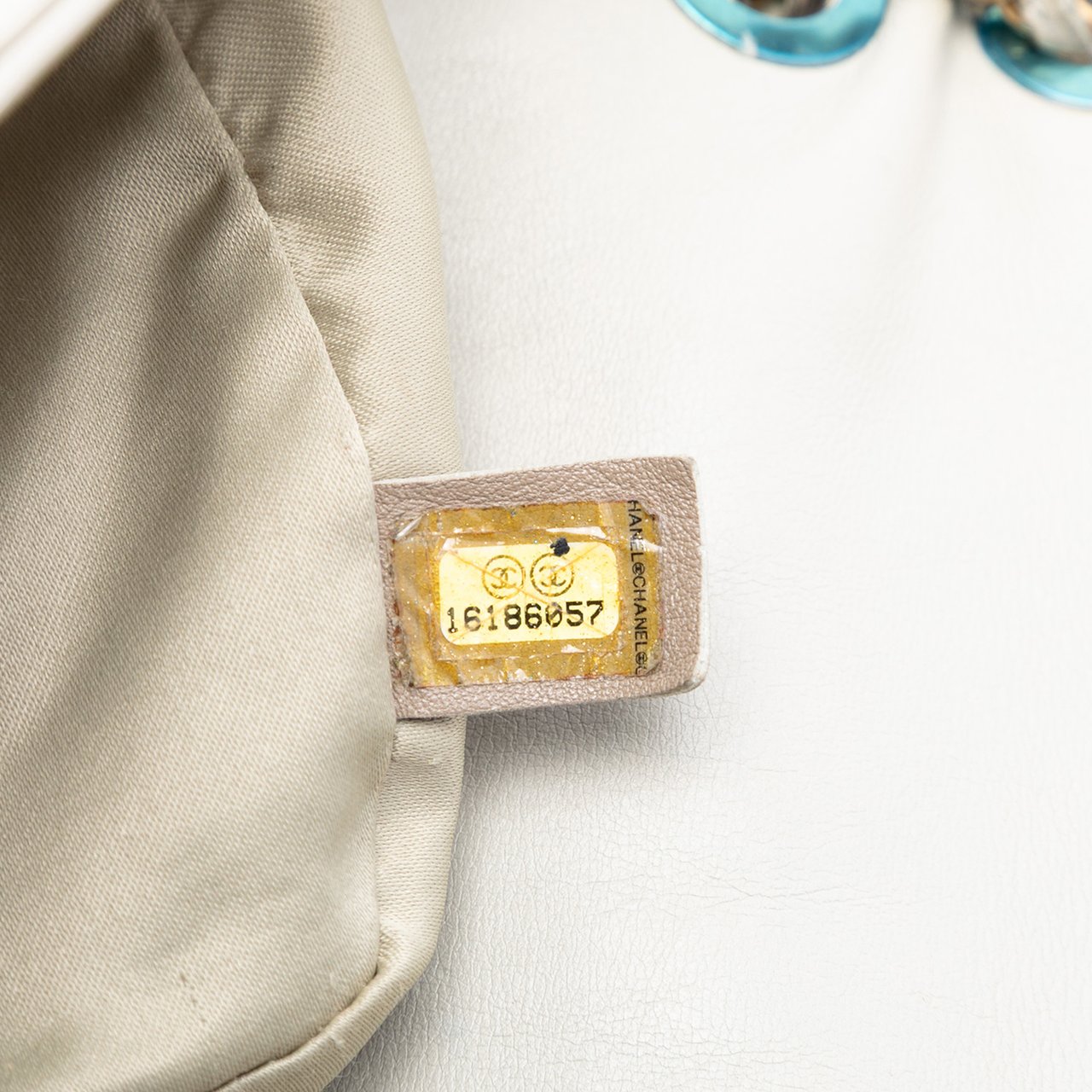 Chanel Jumbo Chevron Calfskin Surpique Flap Wit