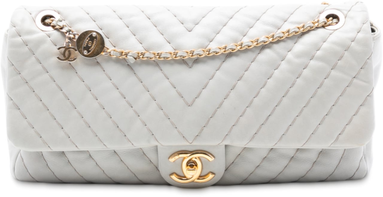 Chanel Jumbo Chevron Calfskin Surpique Flap Wit
