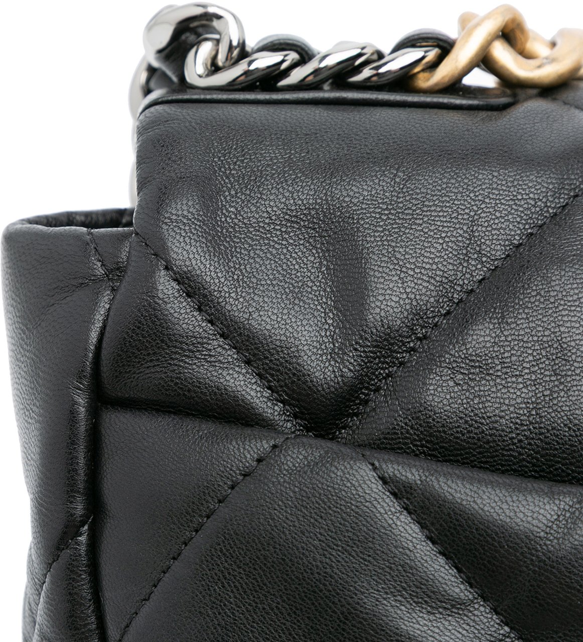 Chanel Large Lambskin 19 Flap Zwart