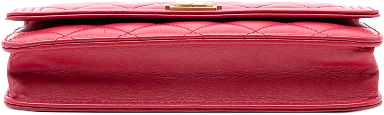 Chanel Quilted Lambskin Boy Wallet On Chain Rood