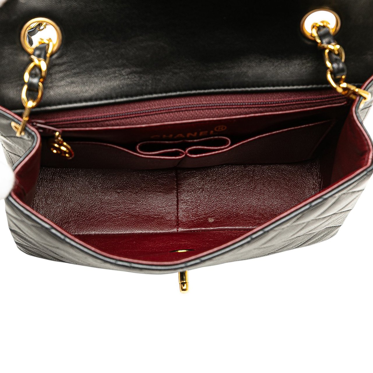 Chanel Square Quilted Lambskin Single Flap Zwart