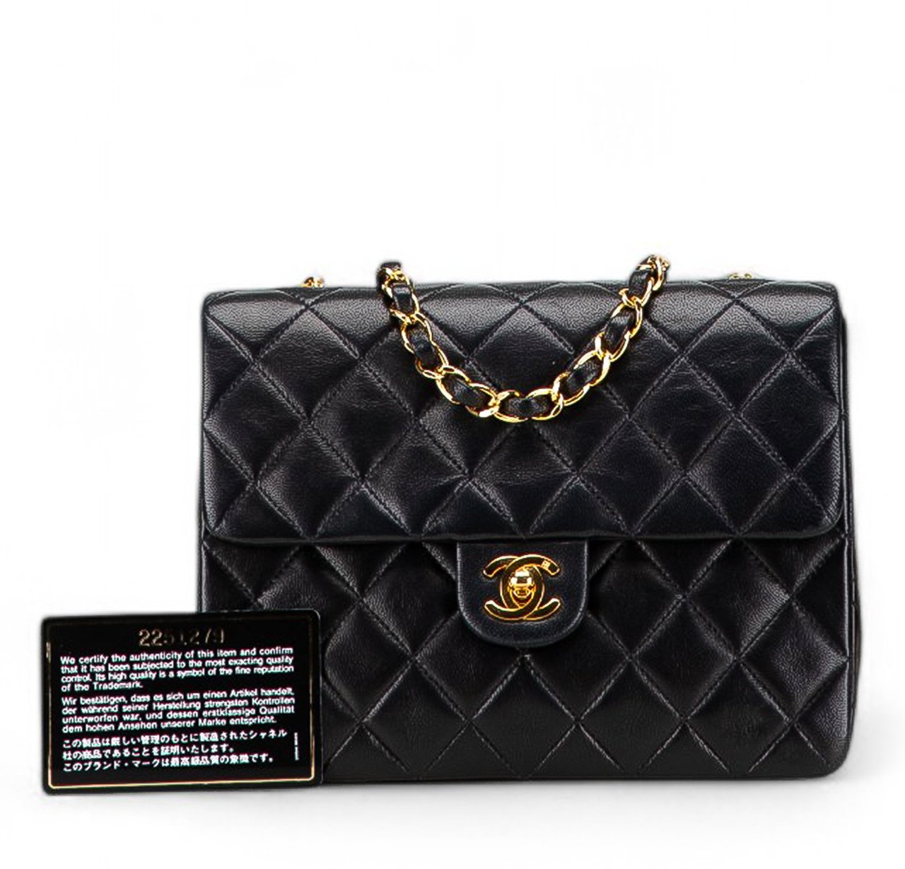 Chanel Square Quilted Lambskin Single Flap Zwart