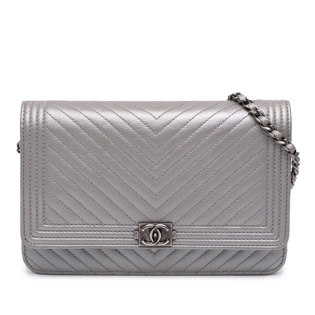 Chanel Chevron Metallic Caviar Boy Wallet On Chain Zilver