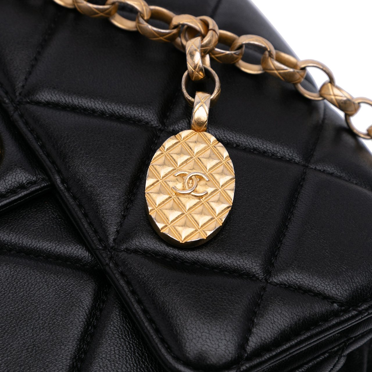 Chanel Mini Square Quilted Lambskin Bijoux Logo Chain Flap Zwart