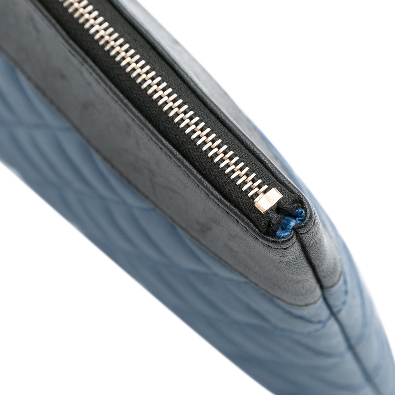 Chanel Large Bicolor Sheepskin Mademoiselle Zip Clutch Blauw