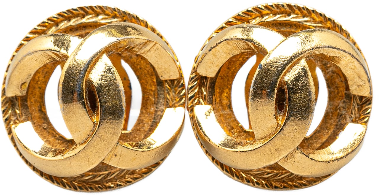 Chanel Gold Plated CC Clip On Earrings Goud