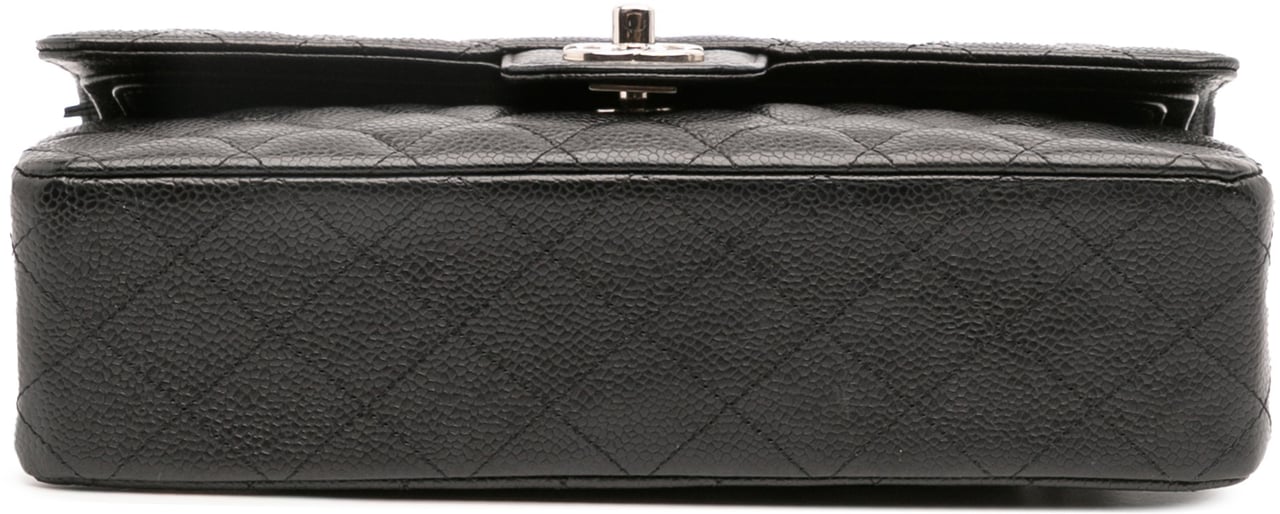 Chanel Medium Classic Caviar Double Flap Zwart