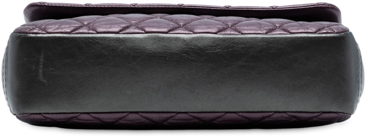 Chanel Small Bicolor Quilted Aged Calfskin Lady Pearly Flap Paars