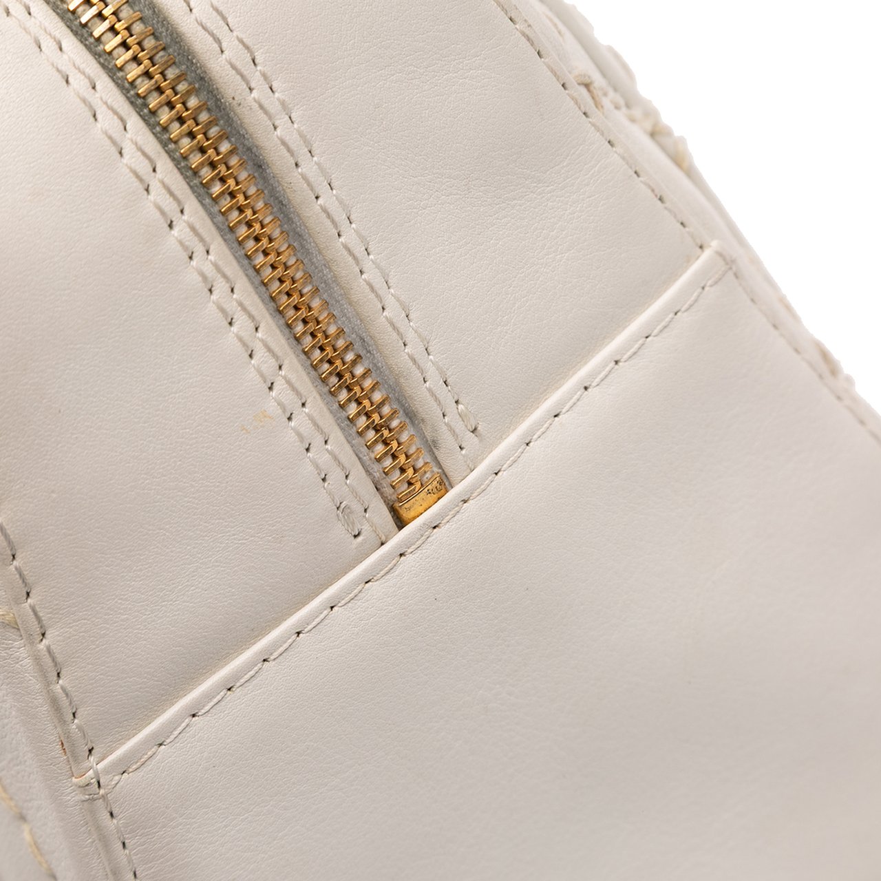 Chanel CC Lambskin Wild Stitch Handbag Wit