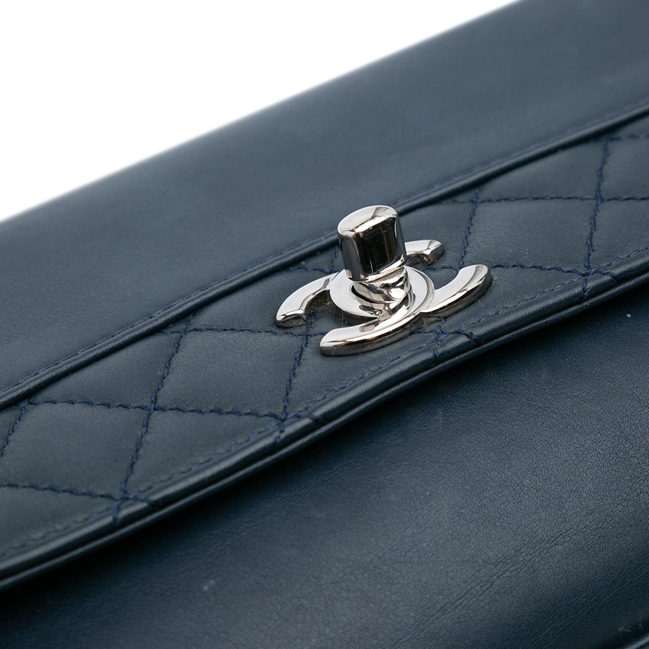 Chanel Mini Calfskin Tramezzo Flap Blauw
