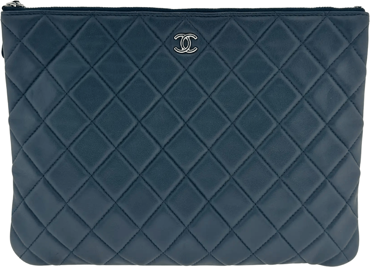 Chanel Chanel Coco Mark Pouch Matelasse Clutch dark blue / very good Blauw