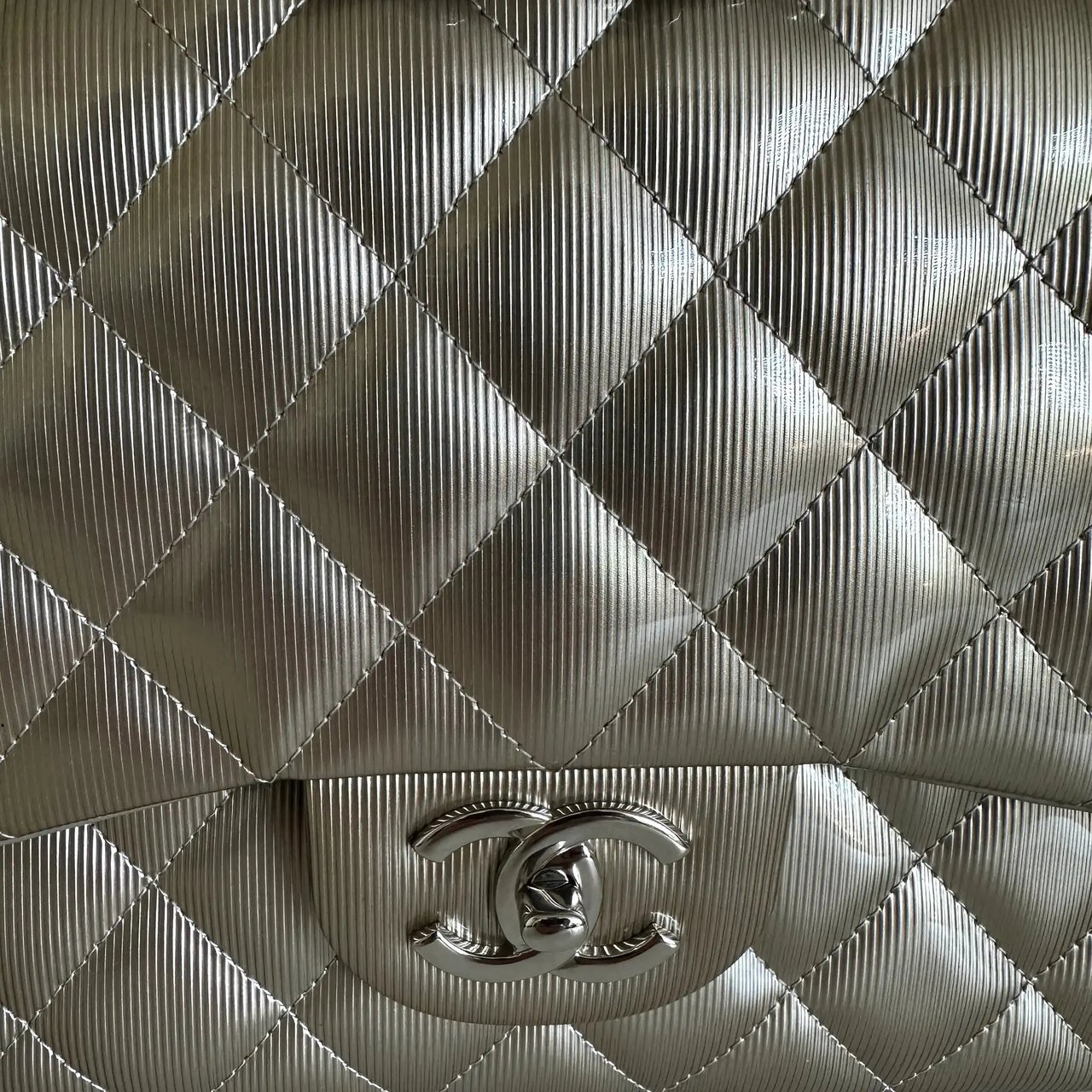 Chanel Chanel Timeless Maxi Double Flap Bag Champagne embossed leather with iridescent finish rare / mint Divers