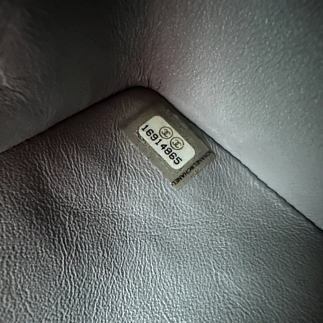 Chanel Chanel Timeless Maxi Double Flap Bag Champagne embossed leather with iridescent finish rare / mint Divers