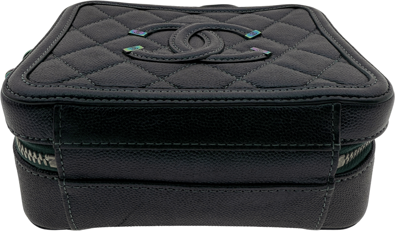 Chanel Chanel Filigree Vanity Case Bag Small Metallic Blue Green limited/ very good Blauw