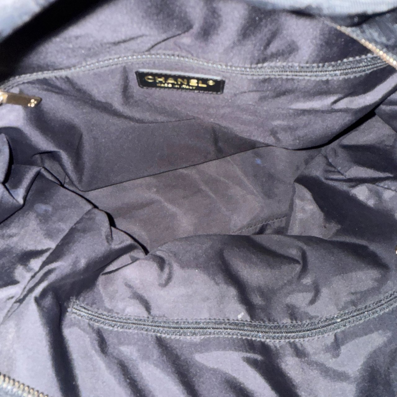 Chanel Chanel New Travel Line Tote Bag Black / very good Zwart