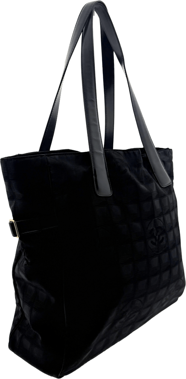 Chanel Chanel New Travel Line Tote Bag Black / very good Zwart