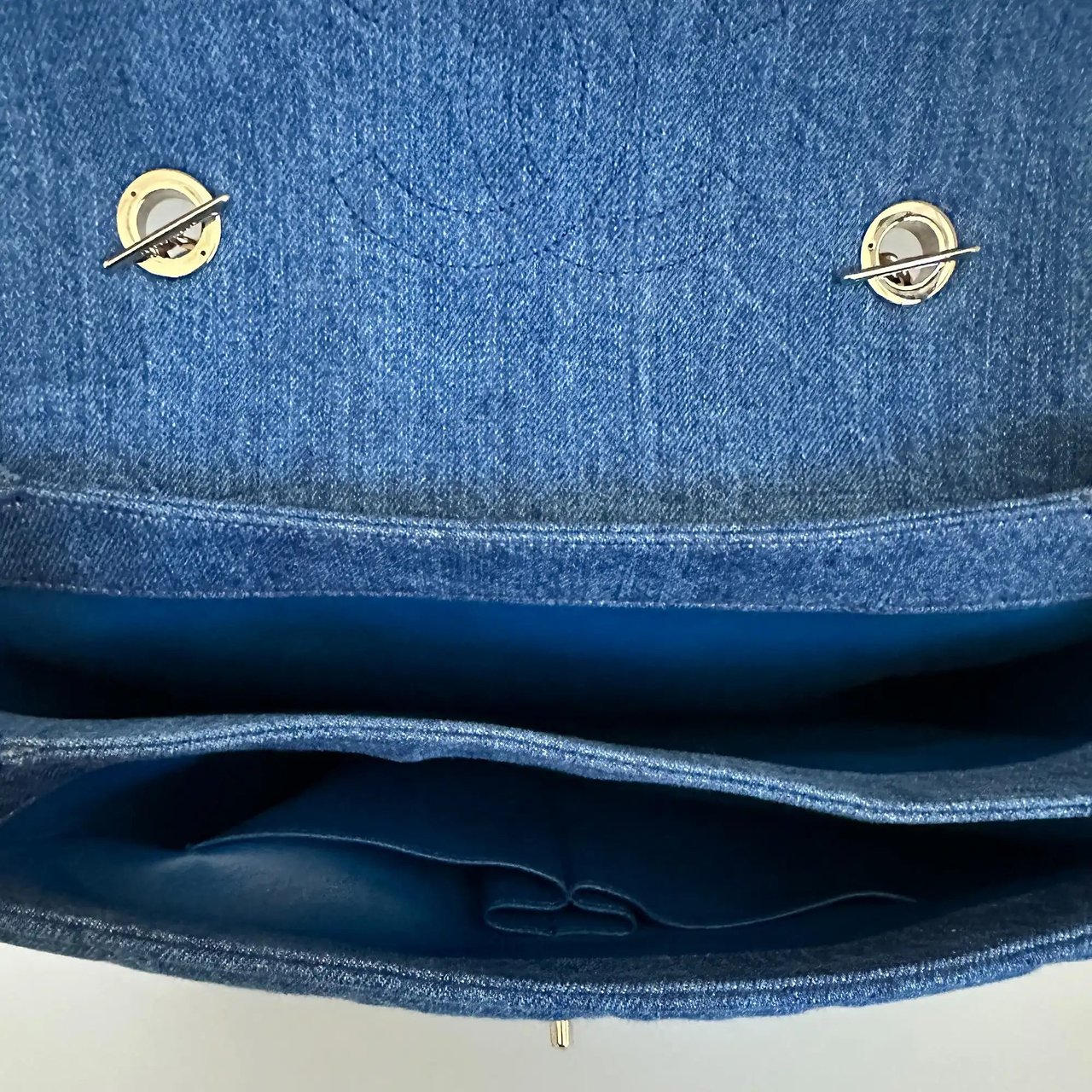 Chanel Chanel Trendy CC Top Handle Large Denim Blue / very good Blauw