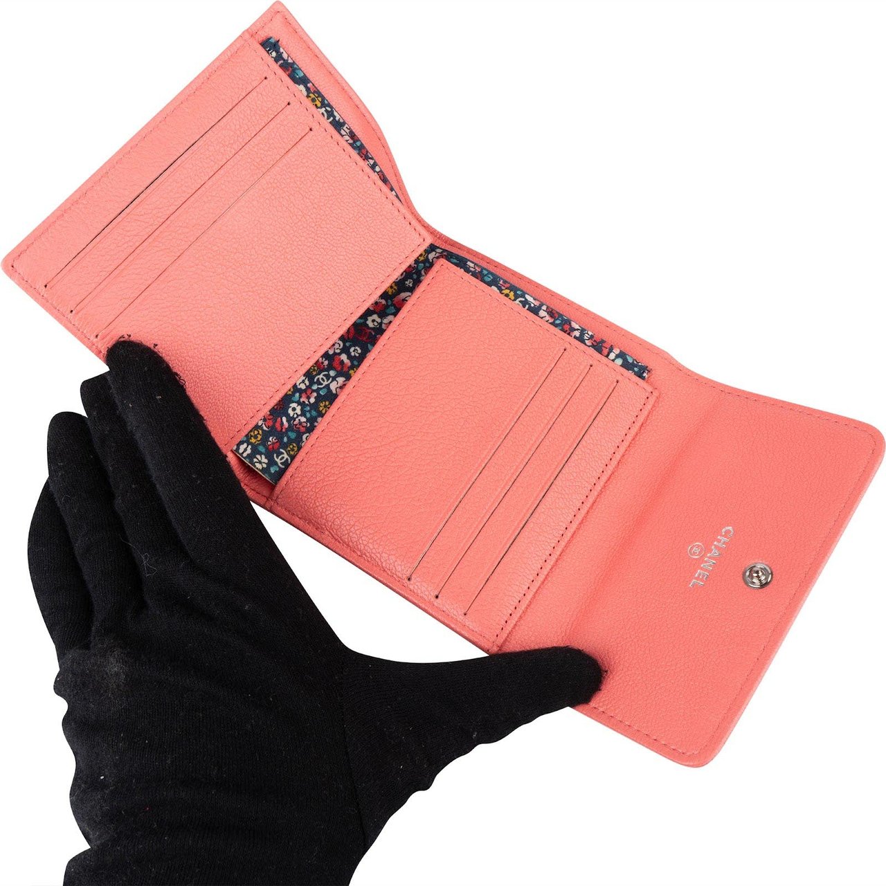 Chanel Chanel Grained Calfskin CC Flower Small Flap Wallet Divers