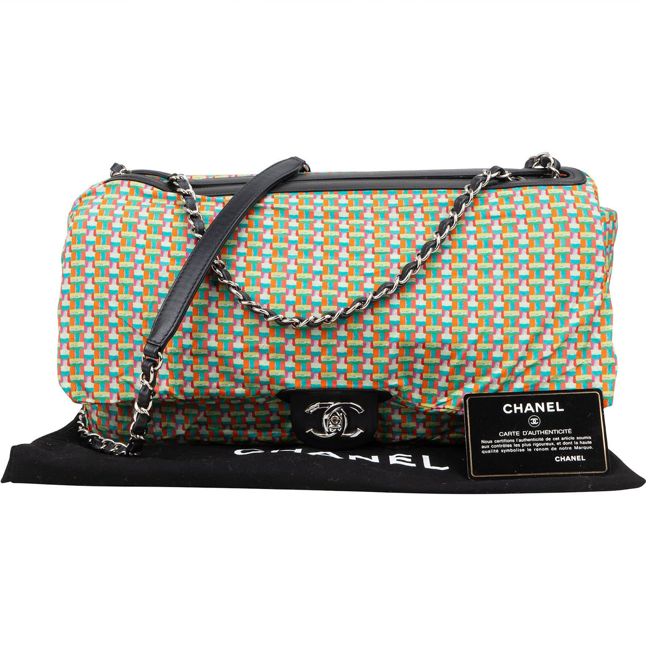 Chanel Quilted Raincoat Single Flap Crossbody Bag Zwart