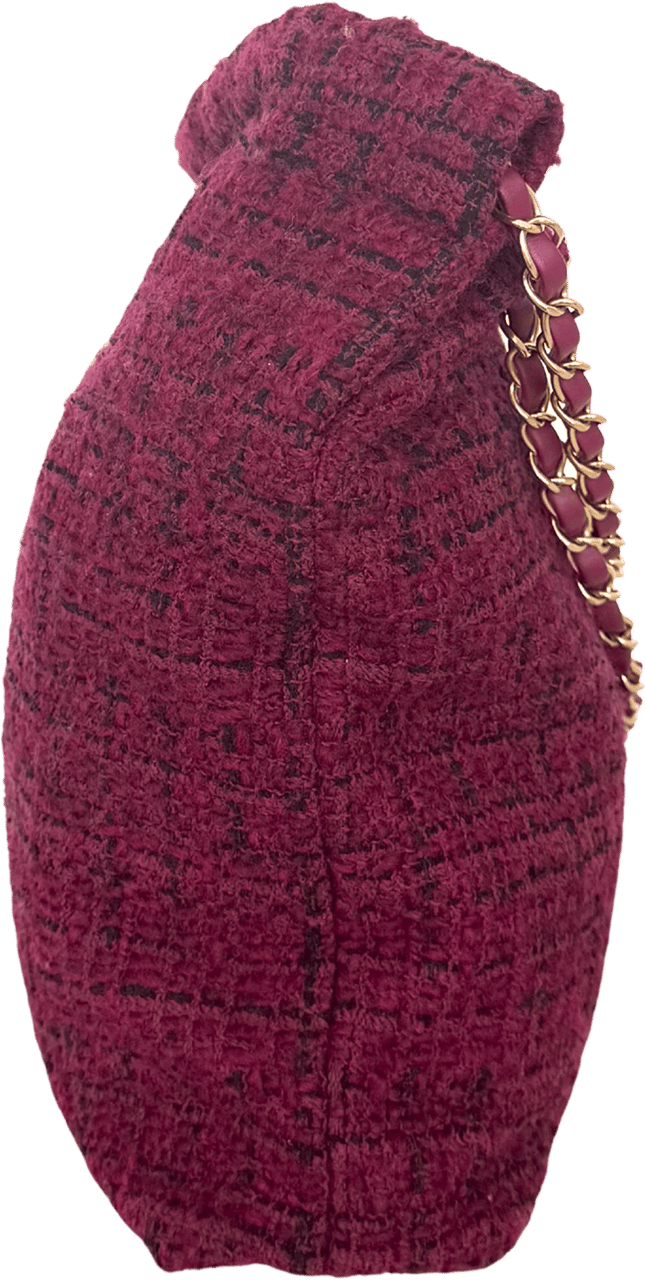 Chanel Chanel 22 mittelgroße Hobobag aus Tweed Burgunderrot goldene Hardware / neuwertig Rood