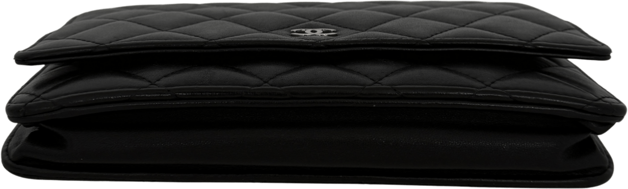 Chanel Chanel Wallet on Chain Bag, Lamb Leather, Black with Silver Hardware / very good Zwart