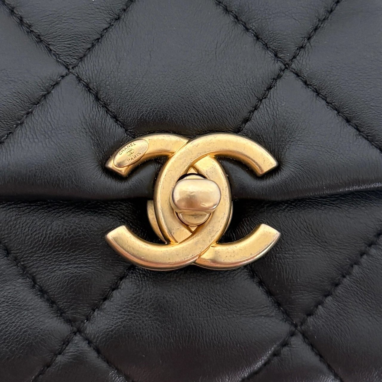 Chanel Chanel Mini Quilted Candy Chain Flap Bag Lammleder Schwarz / sehr gut Zwart
