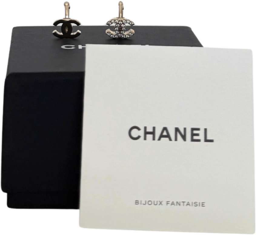 Chanel Chanel CC Lippenringe Gold / neuwertig Goud