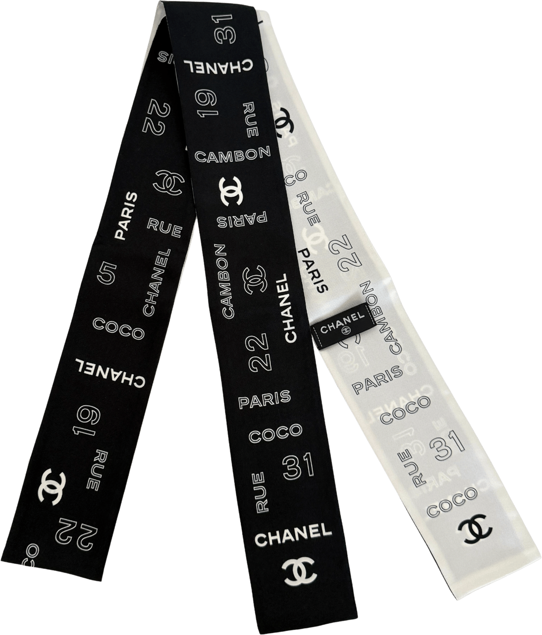 Chanel Chanel Monogram Classic silk scarf Zwart