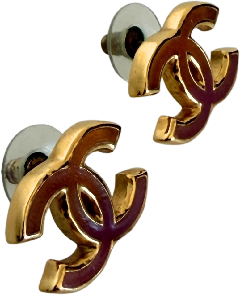 Chanel Chanel CC Logo stud earrings with red enamel, gold / very good Goud