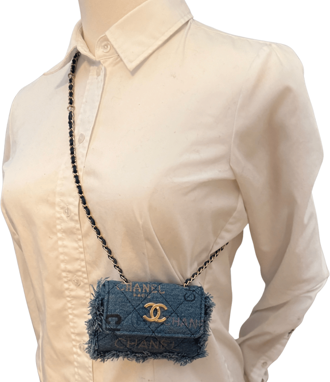 Chanel Chanel Mini Wallet on Chain Denim Blau / neuwertig Blauw