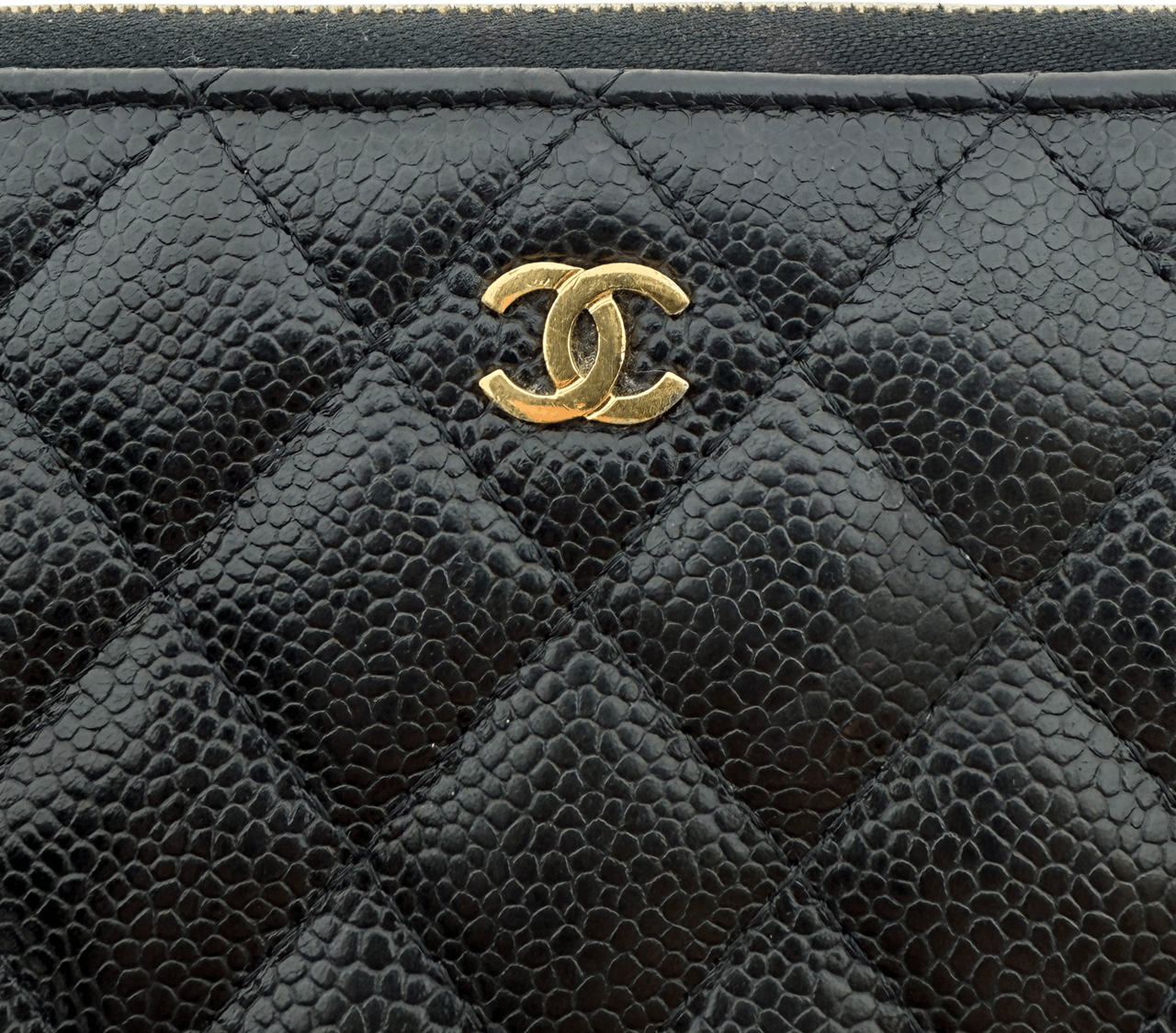 Chanel Chanel Gusset Zip Around Geldbörse Kaviarleder Schwarz / gut Zwart