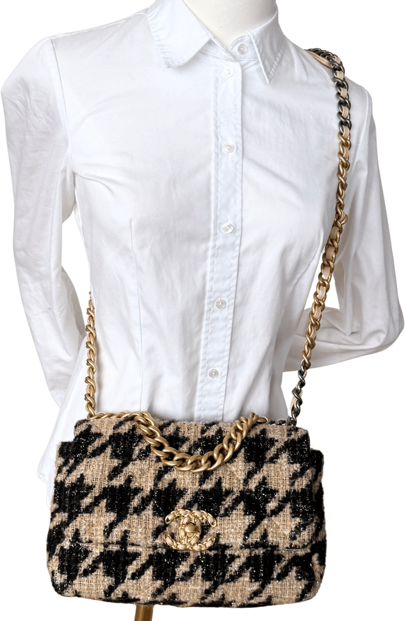 Chanel Chanel 19 Schultertasche Tweed Hahnentritt Beige Schwarz Fullset / sehr gut Beige