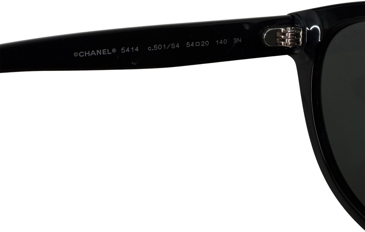 Chanel Chanel Butterfly Sunglasses Full Set Divers