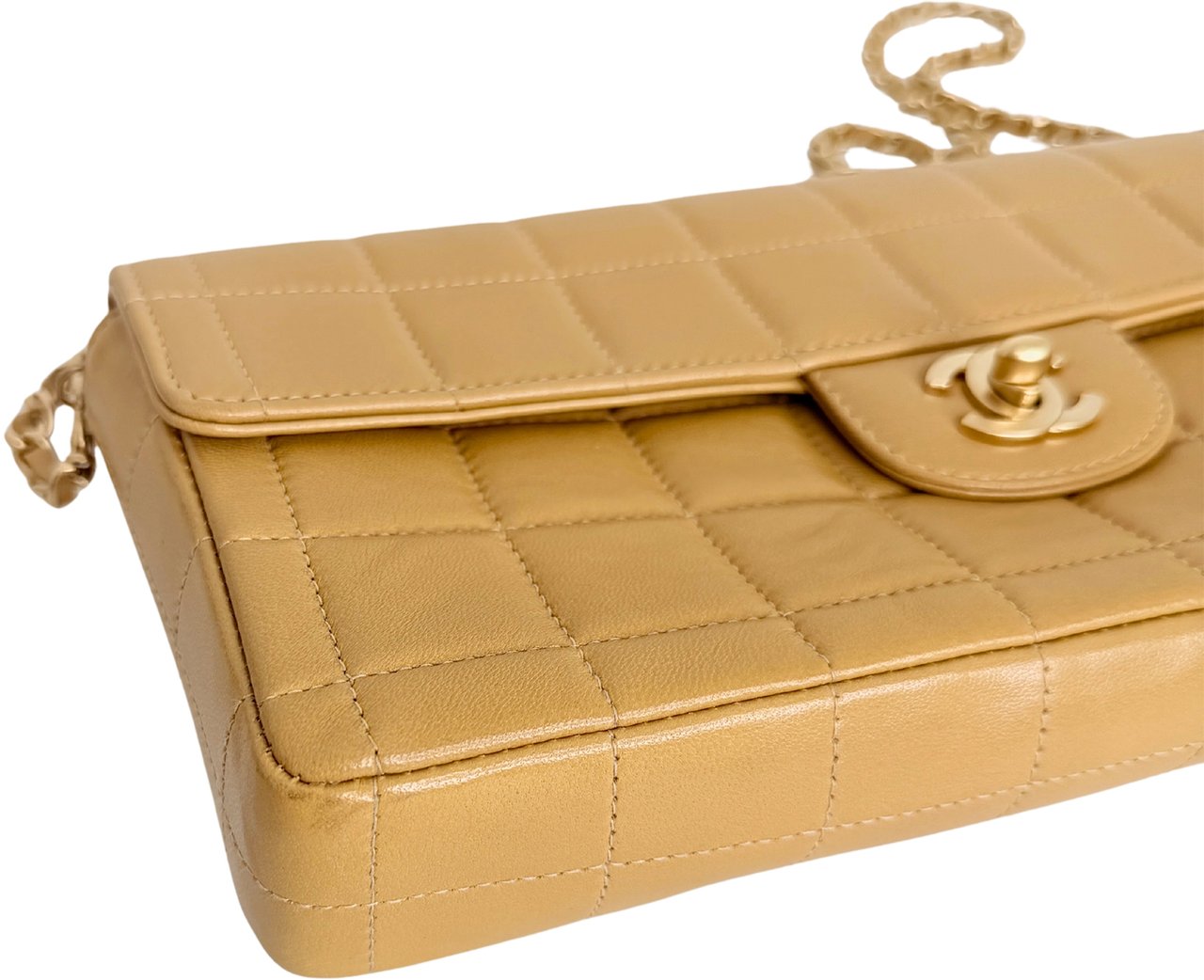 Chanel Chocolate Bar Bag Lammleder beige / sehr gut Beige