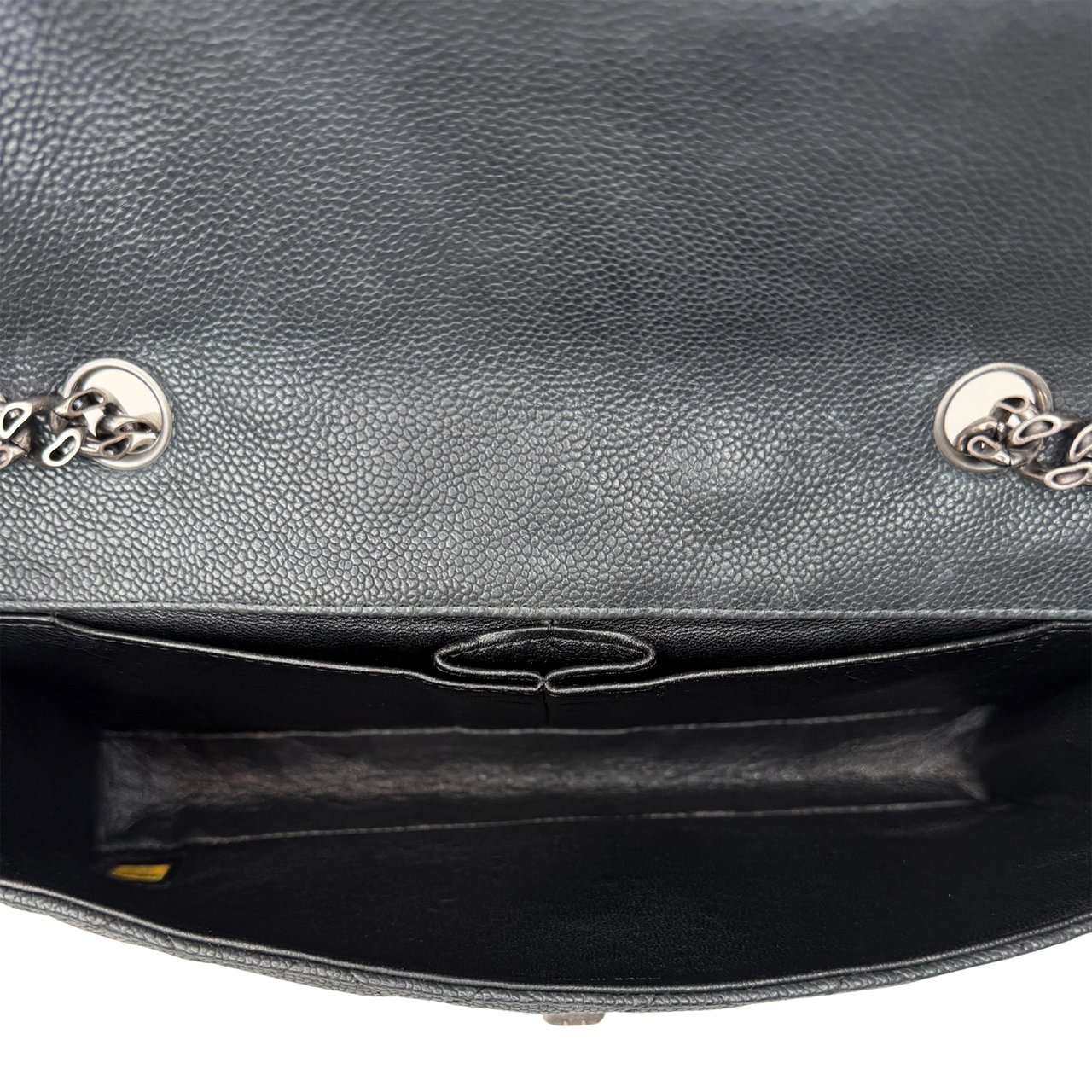 Chanel 2.55 Reissue East-West Flap Kaviarleder Grau, Ruthenium / neuwertig Grijs