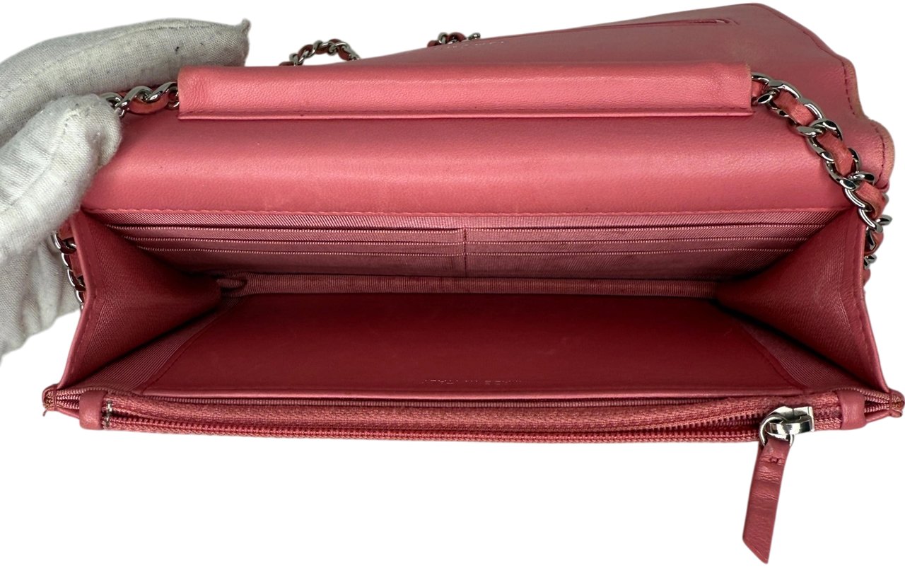Chanel Wallet on Chain Lammleder Rosa / gut Roze