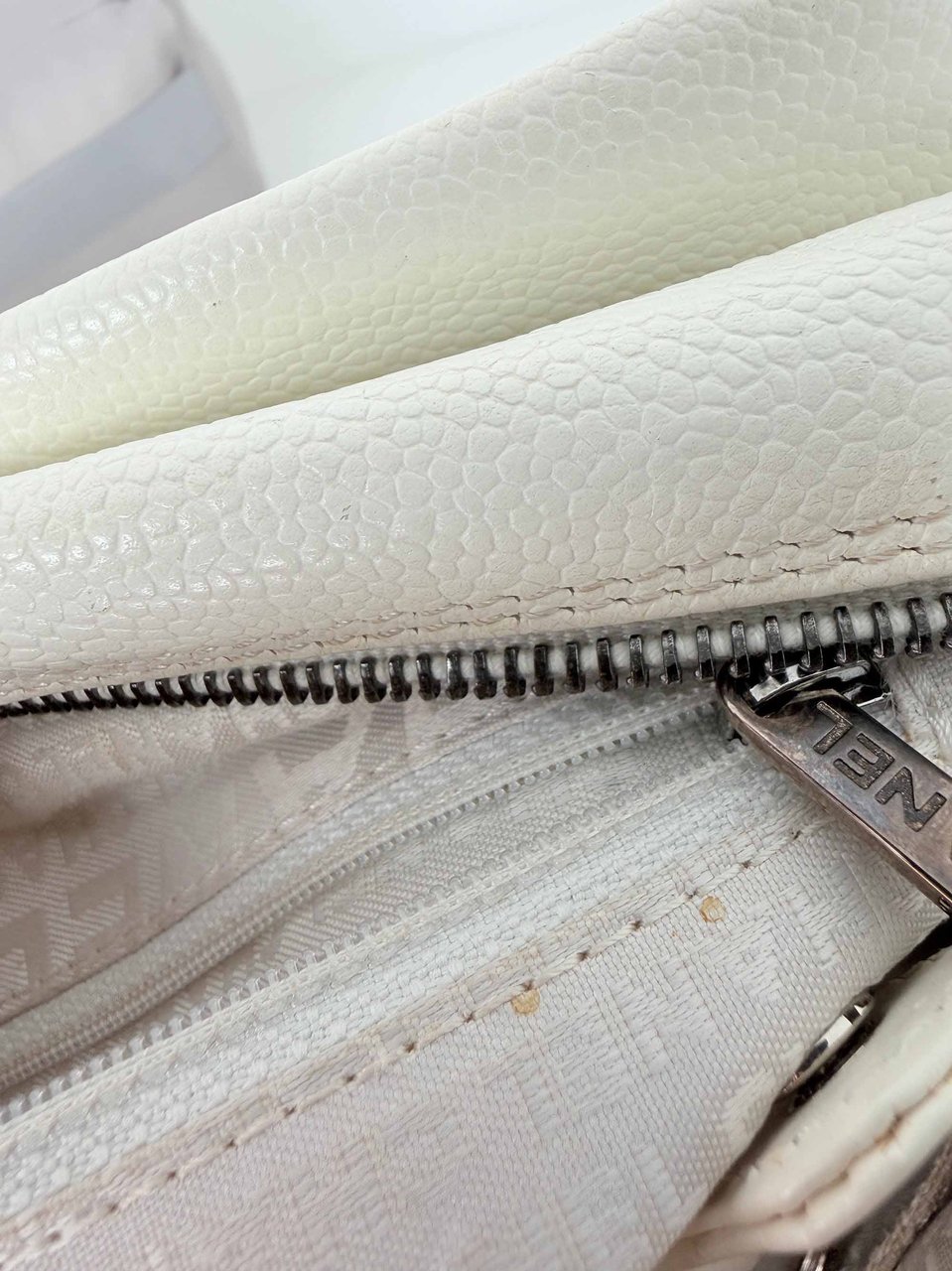 Chanel Square Stitch LAX Bowler Bag weiß / gut Wit