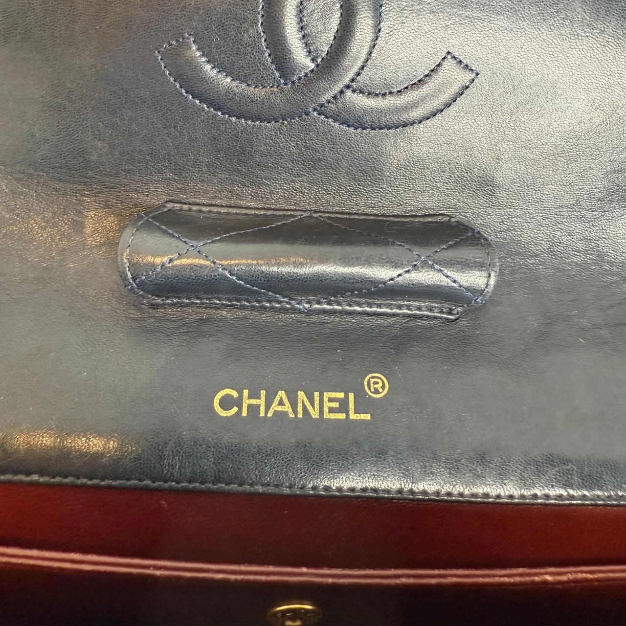 Chanel Classic Single Flap Medium Navy Lammleder / gut Blauw