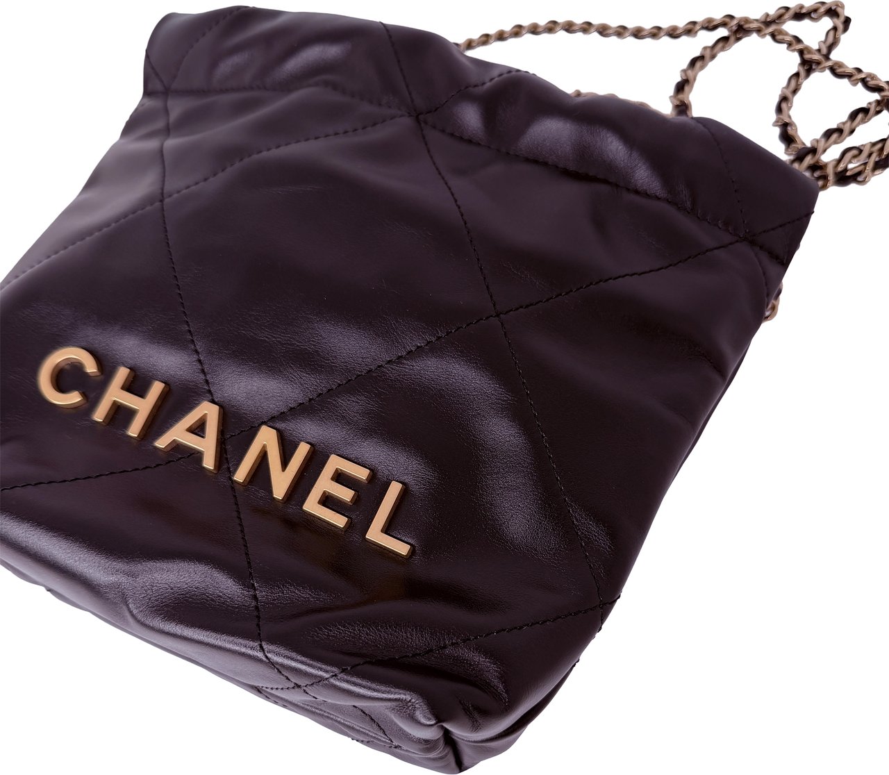 Chanel 22 klein Schwarz glänzenedes Kalbsleder GHW Fullset / neuwertig Zwart