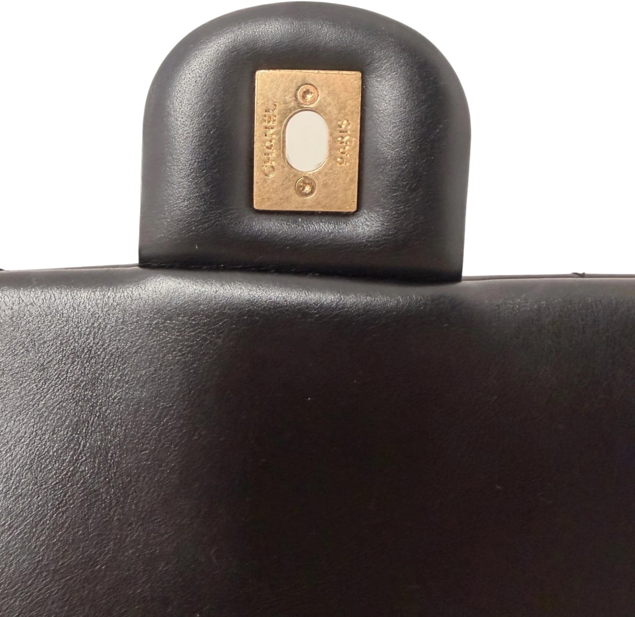 Chanel Maxi Flapbag 2024 glänzendes Kalbsleder GHW schwarz / neuwertig Zwart
