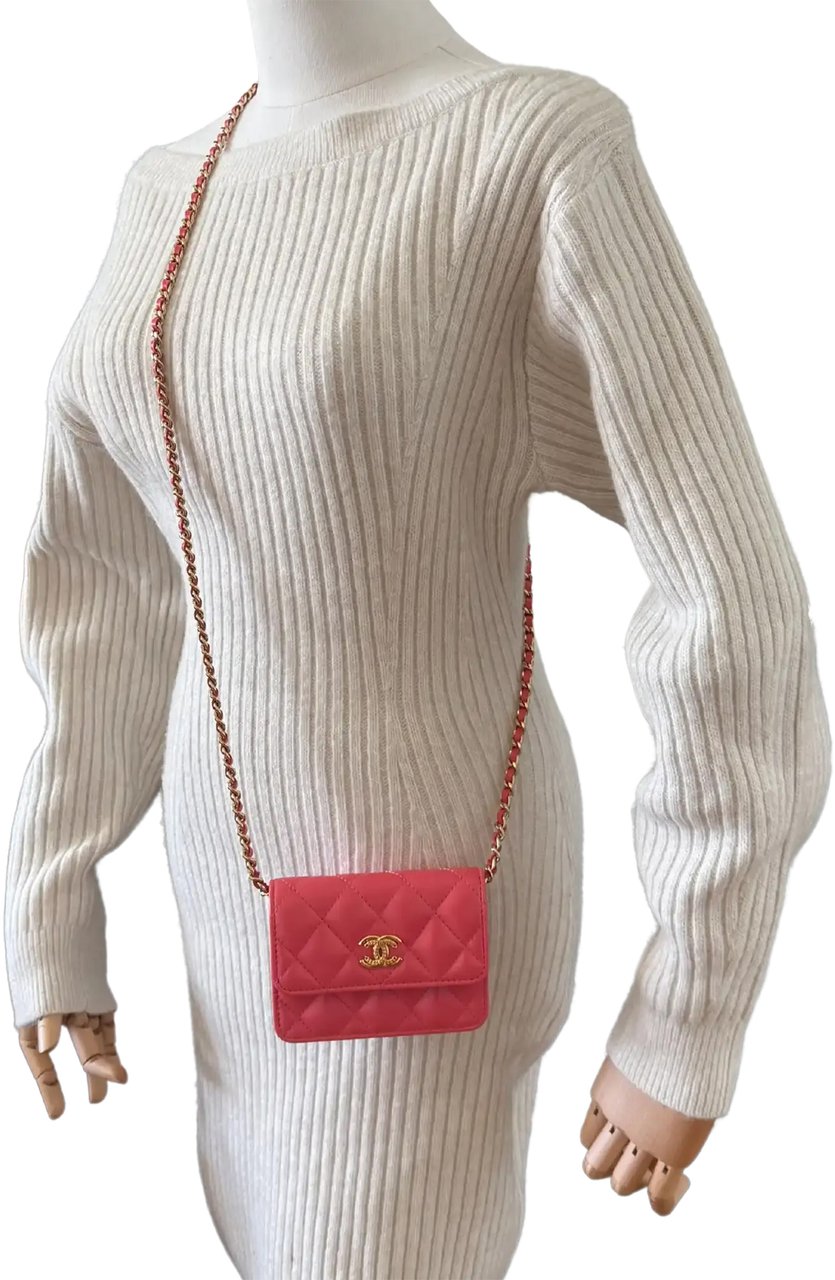 Chanel Mini Wallet on Chain pink apricot rare / unworn Bruin
