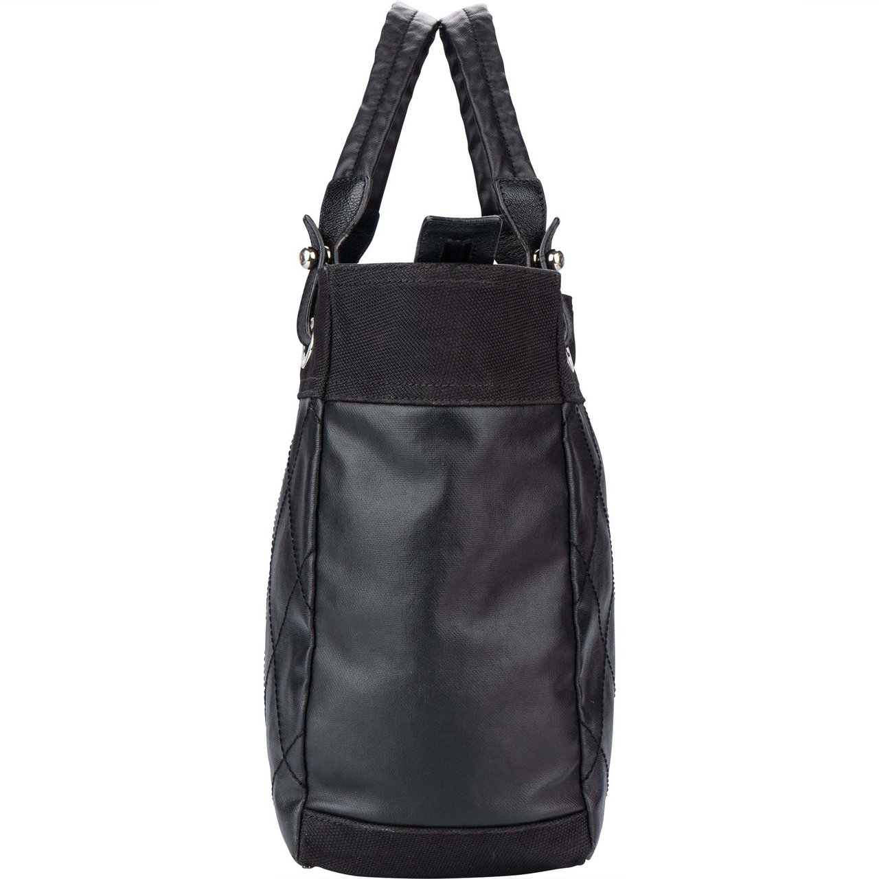Chanel Chanel Noir Biarritz MM Stitching Handbag Divers