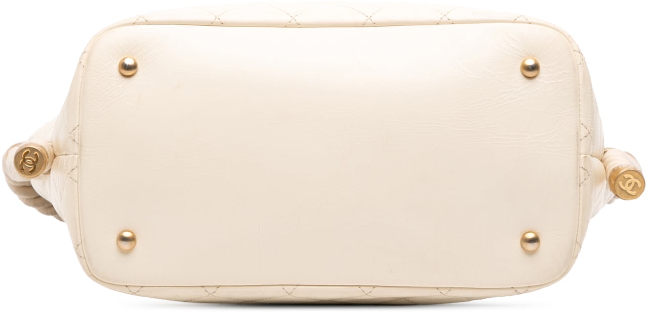 Chanel Crumpled Calfskin En Vogue Rope Satchel Wit