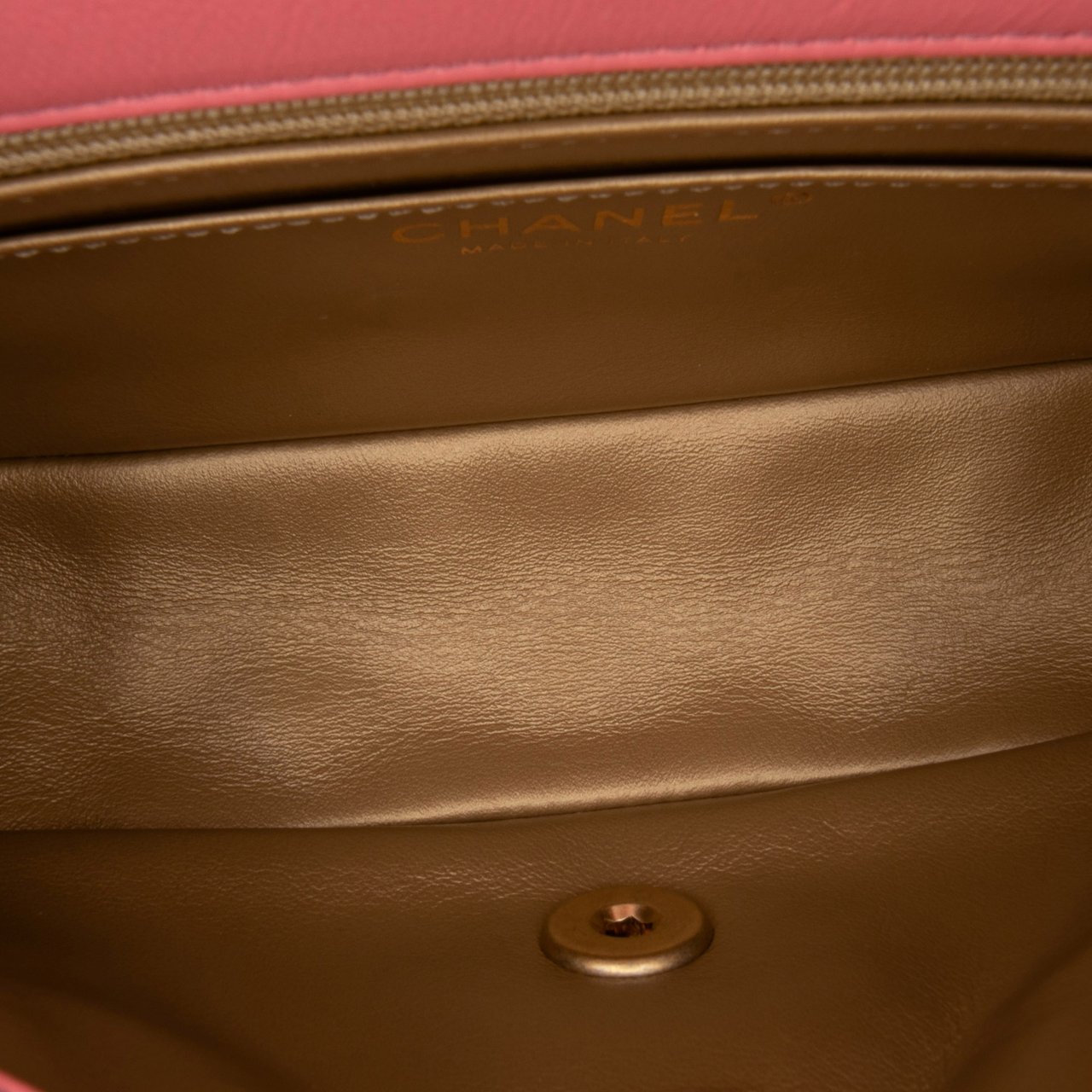 Chanel Mini Rectangular Classic Lambskin Pearl Crush Single Flap Roze