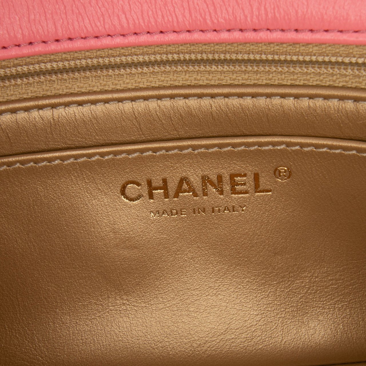 Chanel Mini Rectangular Classic Lambskin Pearl Crush Single Flap Roze