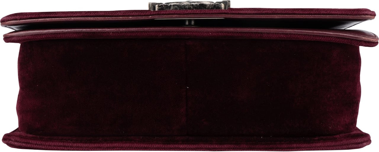 Chanel Velvet & Boucle Tweed Medium Boy Crossbody Bag Rood
