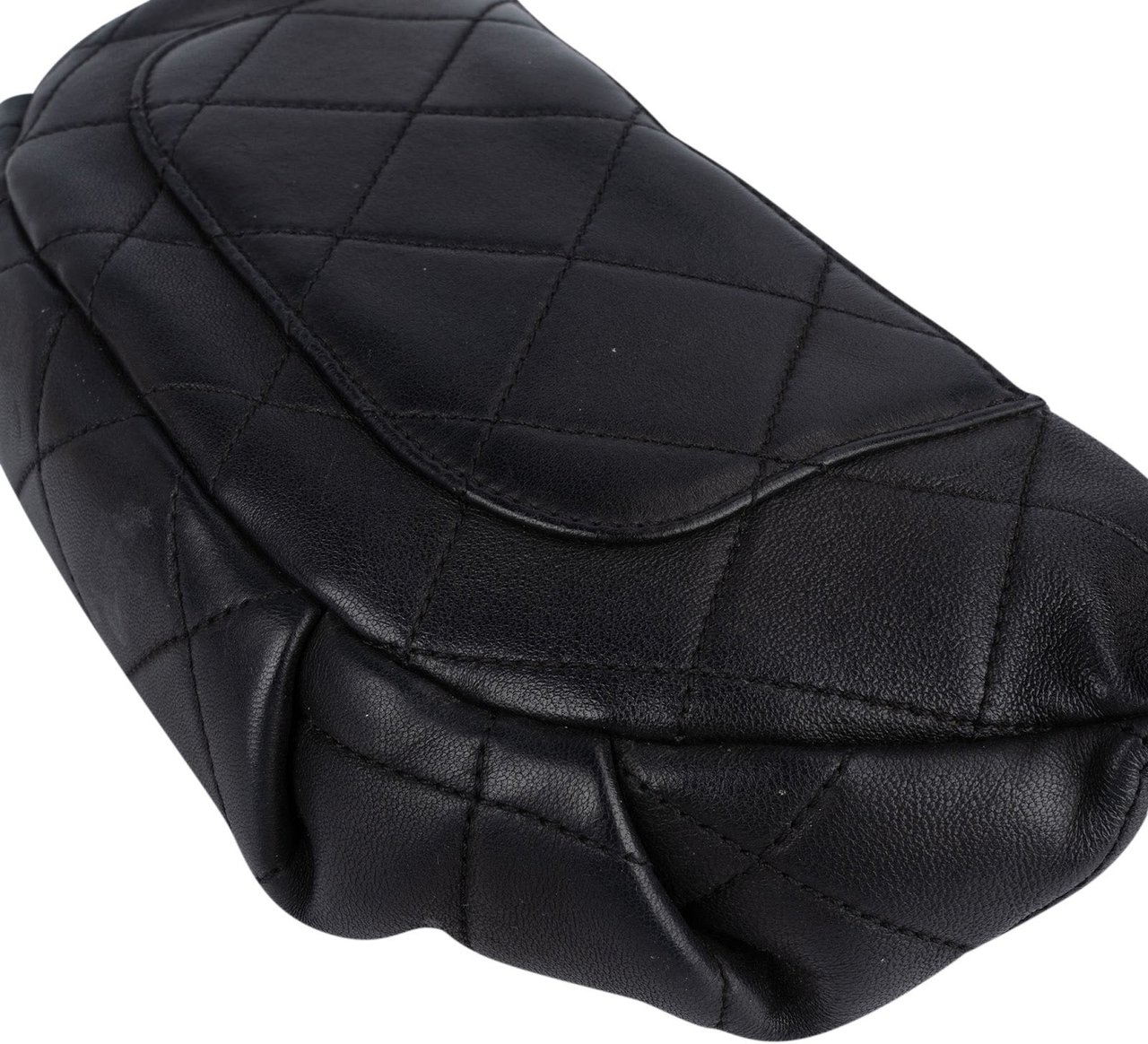 Chanel Quilted Lambskin CC Crossbody Waist Bumbag Zwart